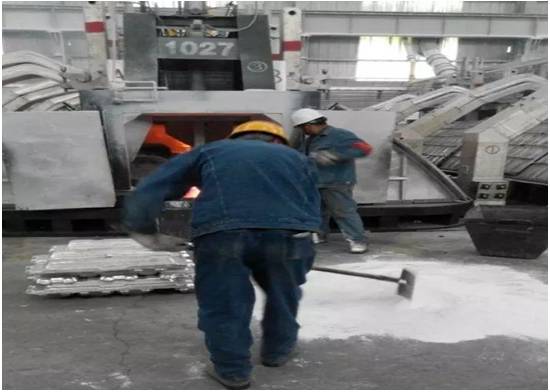 加強(qiáng)法治觀念、保障安全生產(chǎn)  嚴(yán)抓細(xì)管助推電解鋁安全生產(chǎn)新局面