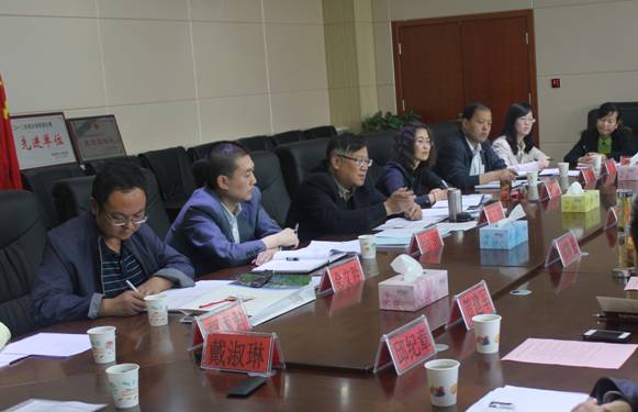 協(xié)調(diào)對接，有序推進(jìn)保稅物流中心項目建設(shè)